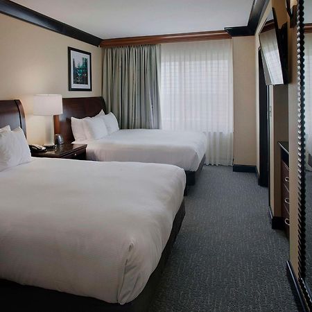 Doubletree Suites By Hilton Bentonville Exteriör bild