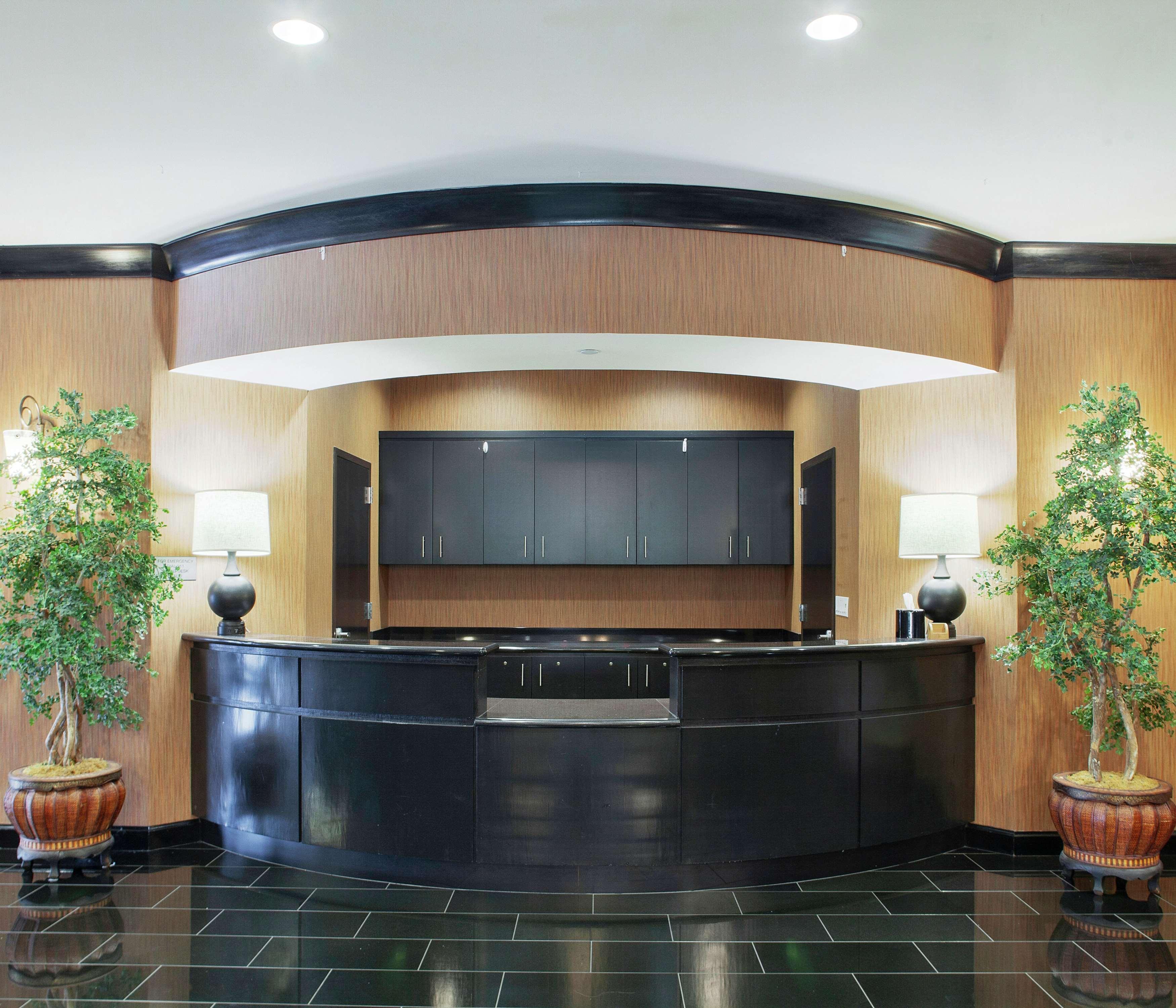 Doubletree Suites By Hilton Bentonville Exteriör bild