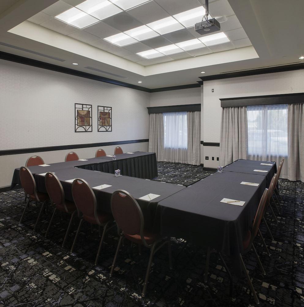 Doubletree Suites By Hilton Bentonville Exteriör bild