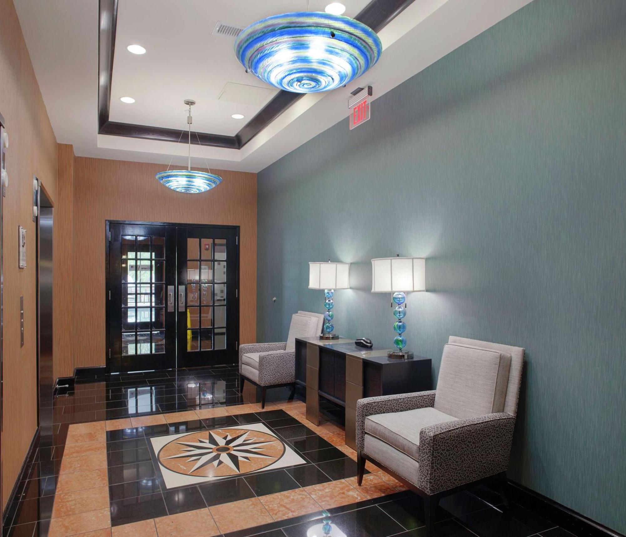Doubletree Suites By Hilton Bentonville Exteriör bild