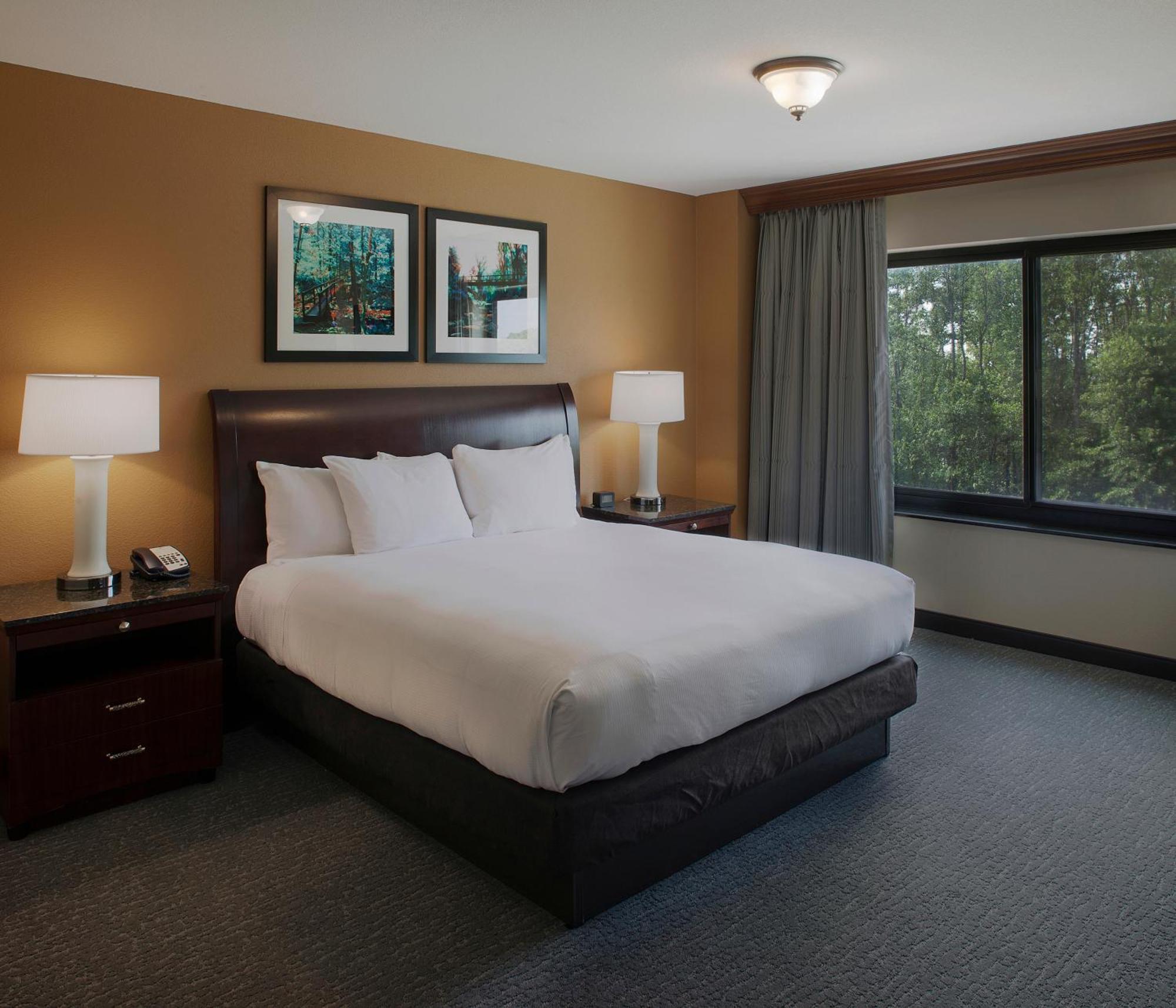 Doubletree Suites By Hilton Bentonville Exteriör bild