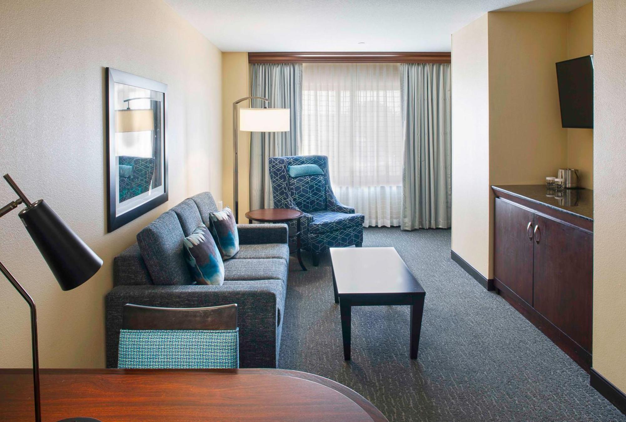 Doubletree Suites By Hilton Bentonville Exteriör bild