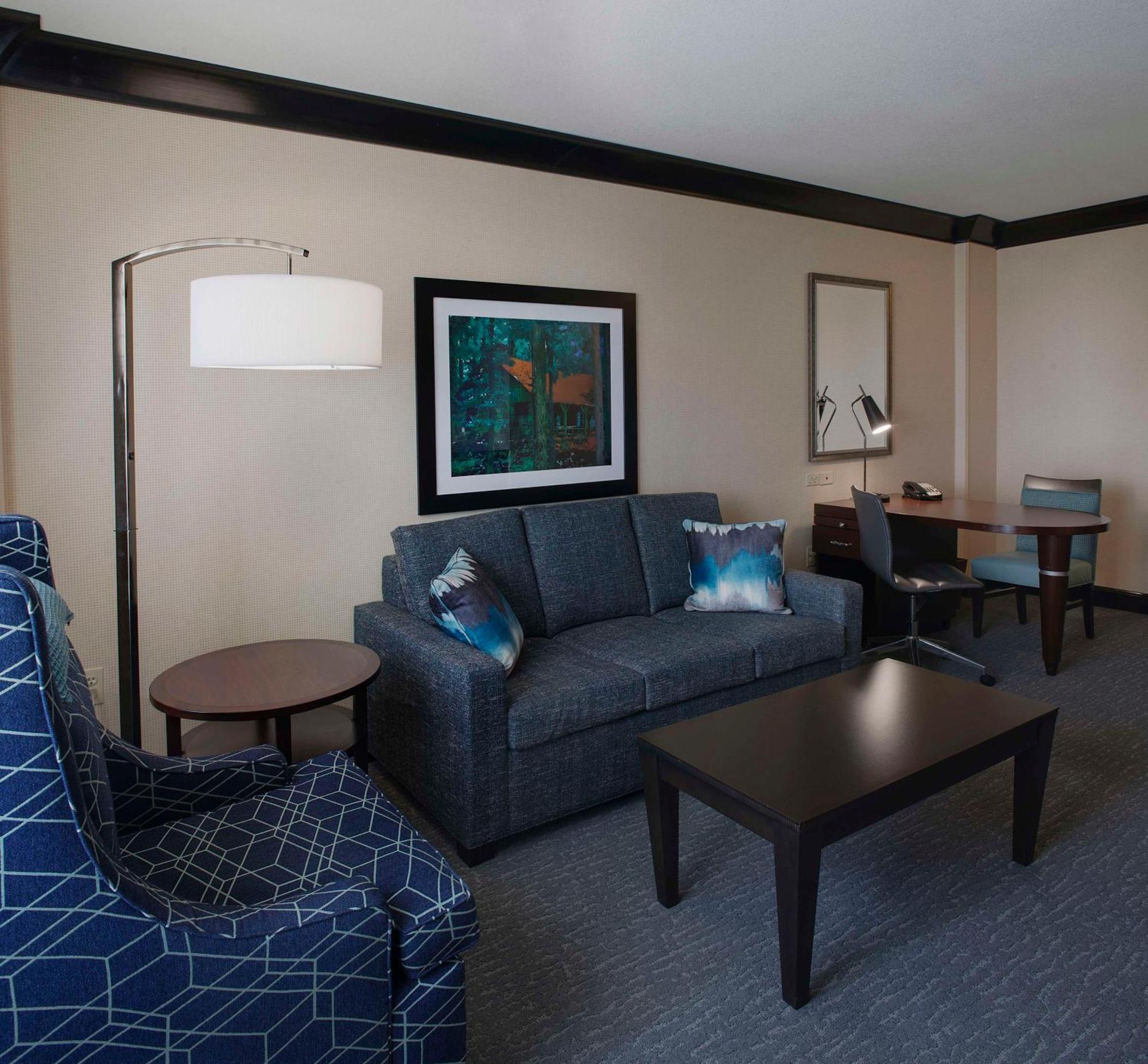 Doubletree Suites By Hilton Bentonville Exteriör bild